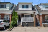 3 Bed & 1Bath  Detached House  Forsale In Hamilton